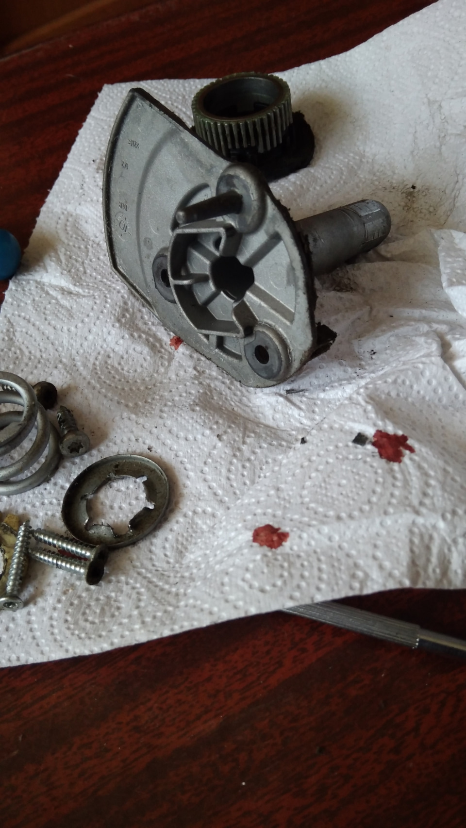 Зеркало заднего вида болтается что делать. Смотреть фото Зеркало заднего вида болтается что делать. Смотреть картинку Зеркало заднего вида болтается что делать. Картинка про Зеркало заднего вида болтается что делать. Фото Зеркало заднего вида болтается что делать Зеркало заднего вида болтается что делать. Смотреть фото Зеркало заднего вида болтается что делать. Смотреть картинку Зеркало заднего вида болтается что делать. Картинка про Зеркало заднего вида болтается что делать. Фото Зеркало заднего вида болтается что делать