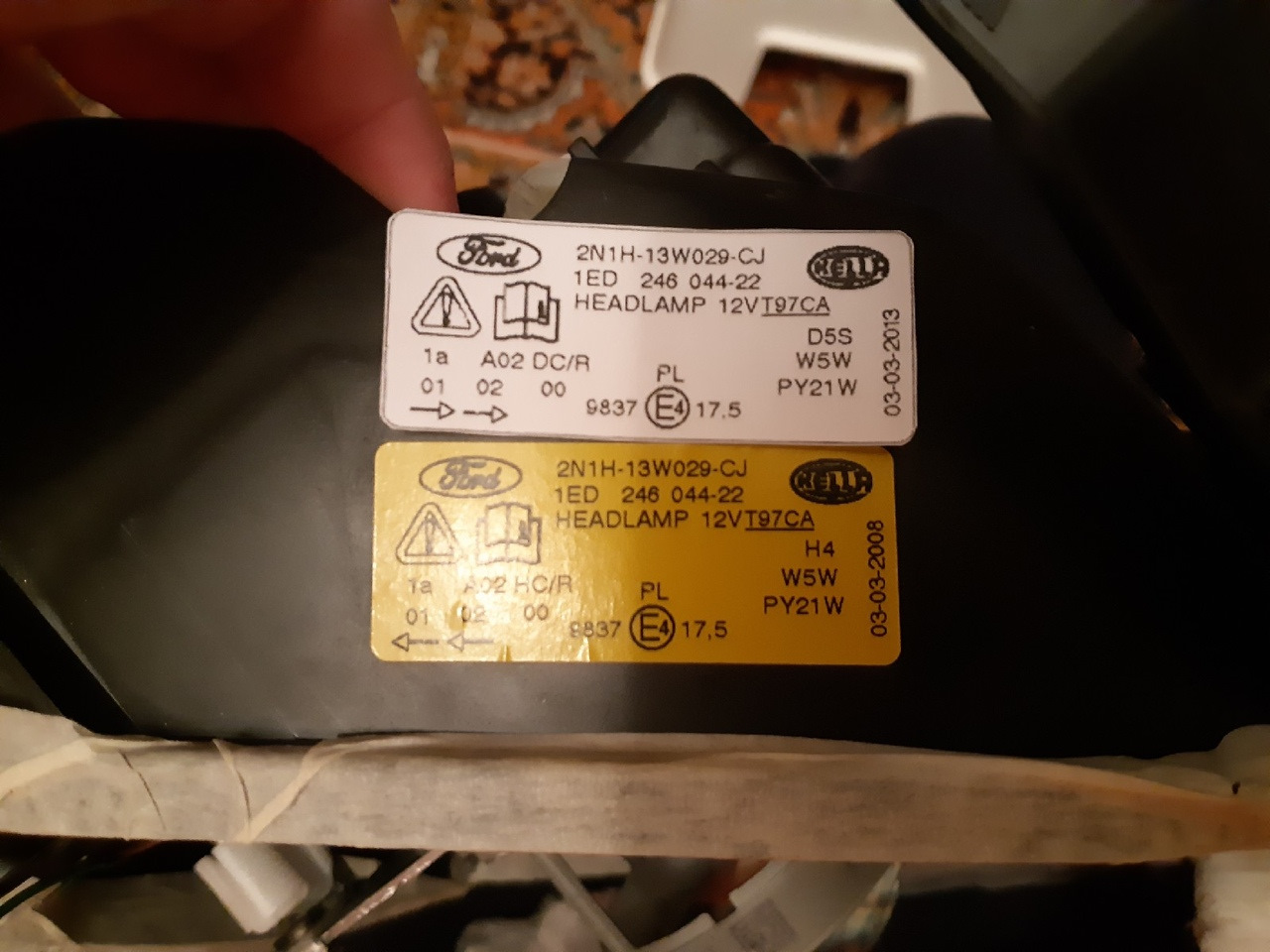 Маркировка фар для led линзы. Маркировка светодиодной фары. Маркировка фар для светодиодных ламп. Маркировка led фар. Обозначение на фаре под ксенон.