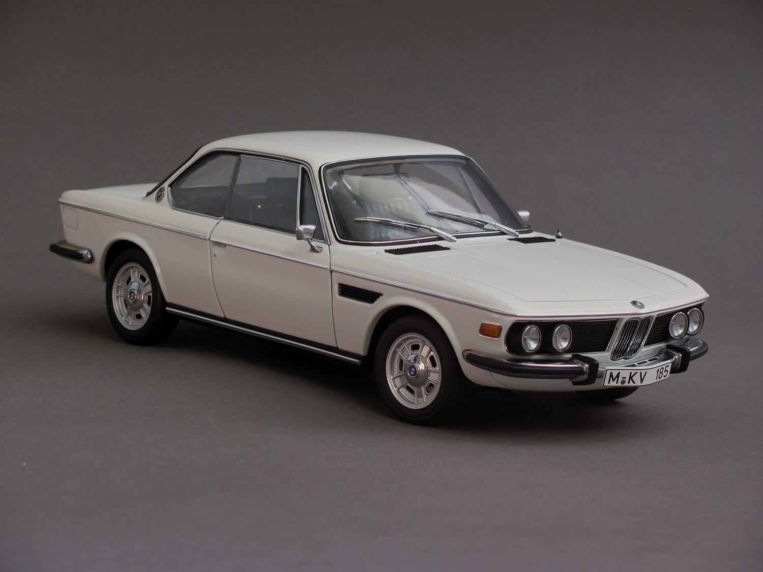 AutoArt 1:18 BMW 3.0 CSi E9 — Сообщество «Масштабные Модели» на DRIVE2