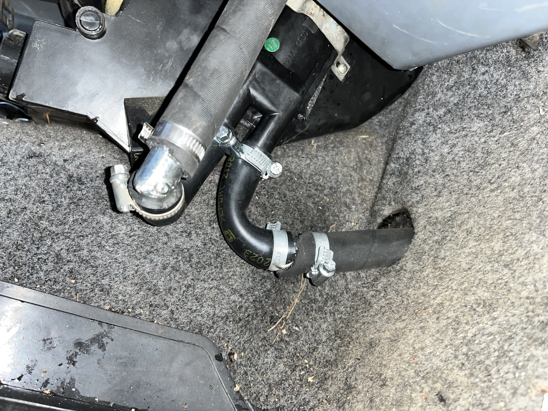 Радиатор отопителя от ваз 2108 на Иж 2126 — ИЖ 2126, 1,6 л, 2004 года ...