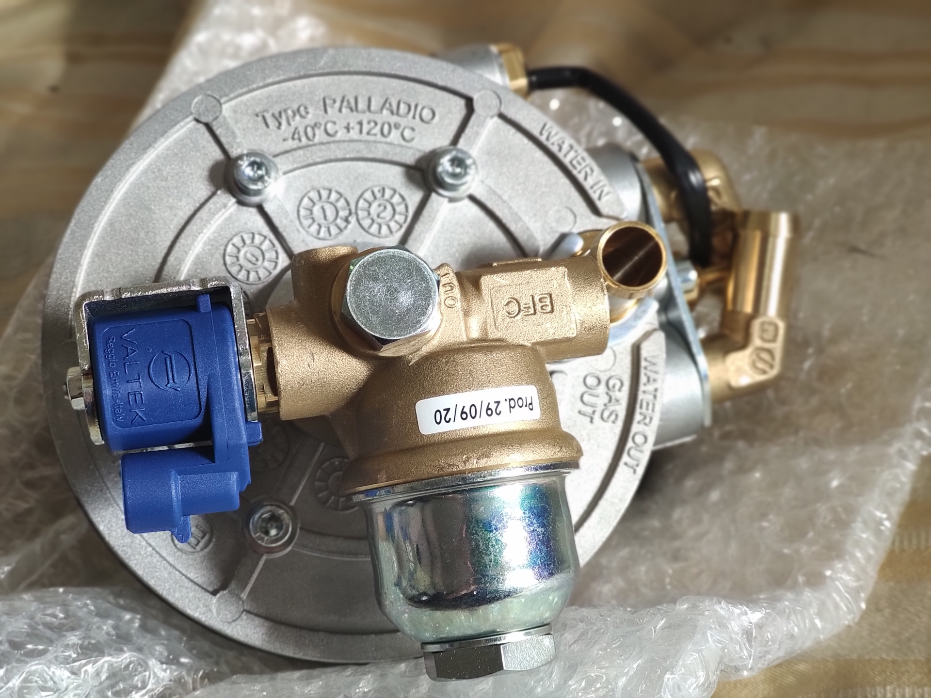 редуктор гбо valtek palladio. гбо на ниссан мурано. газовый редуктор emer palladio. Emer гбо. редуктор emer palladio r02 300 hp с газовым клапаном.