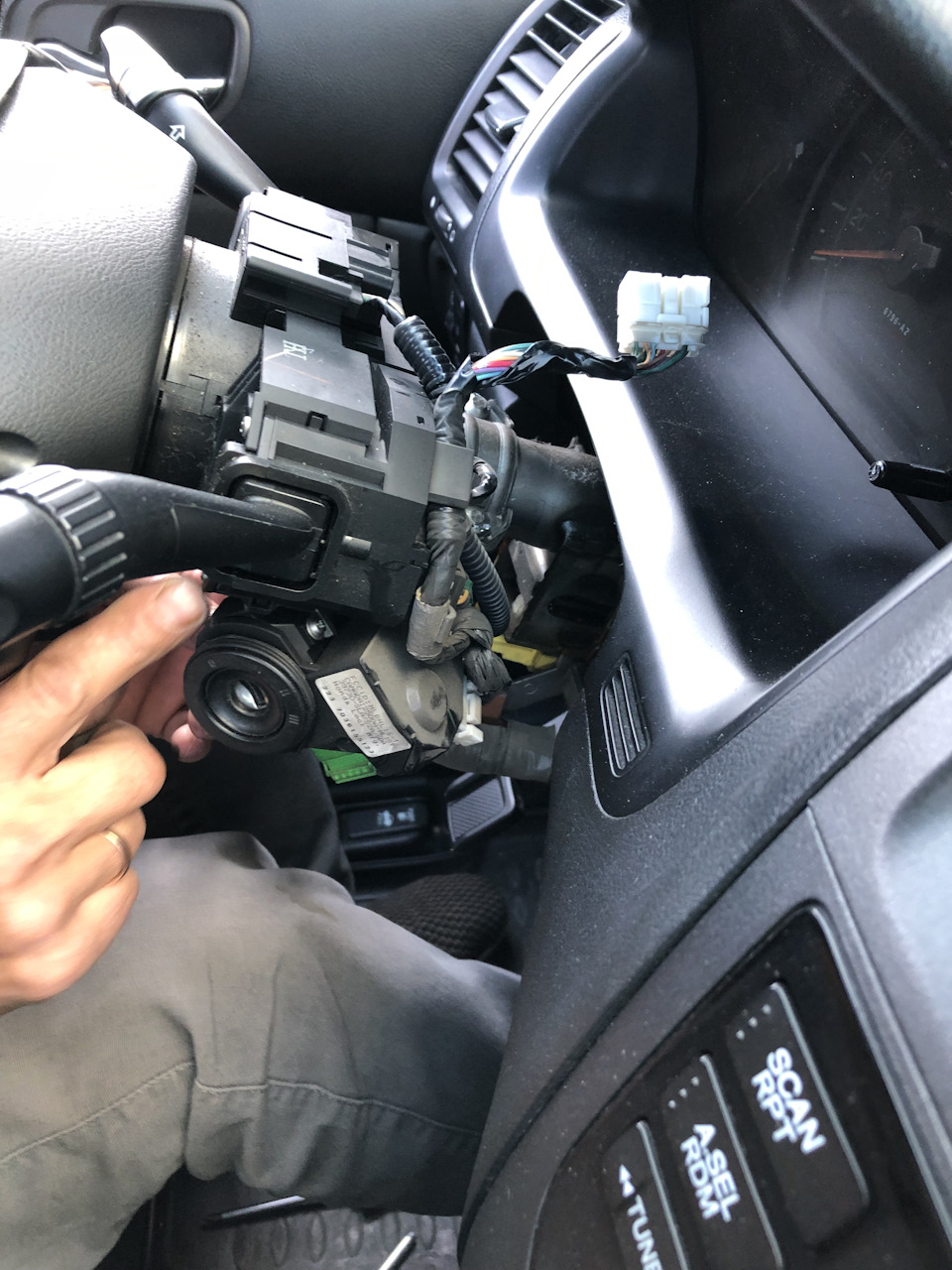 Починка Замка Зажигания и новый ключ. — Honda Accord (7G), 2 л, 2007 ...