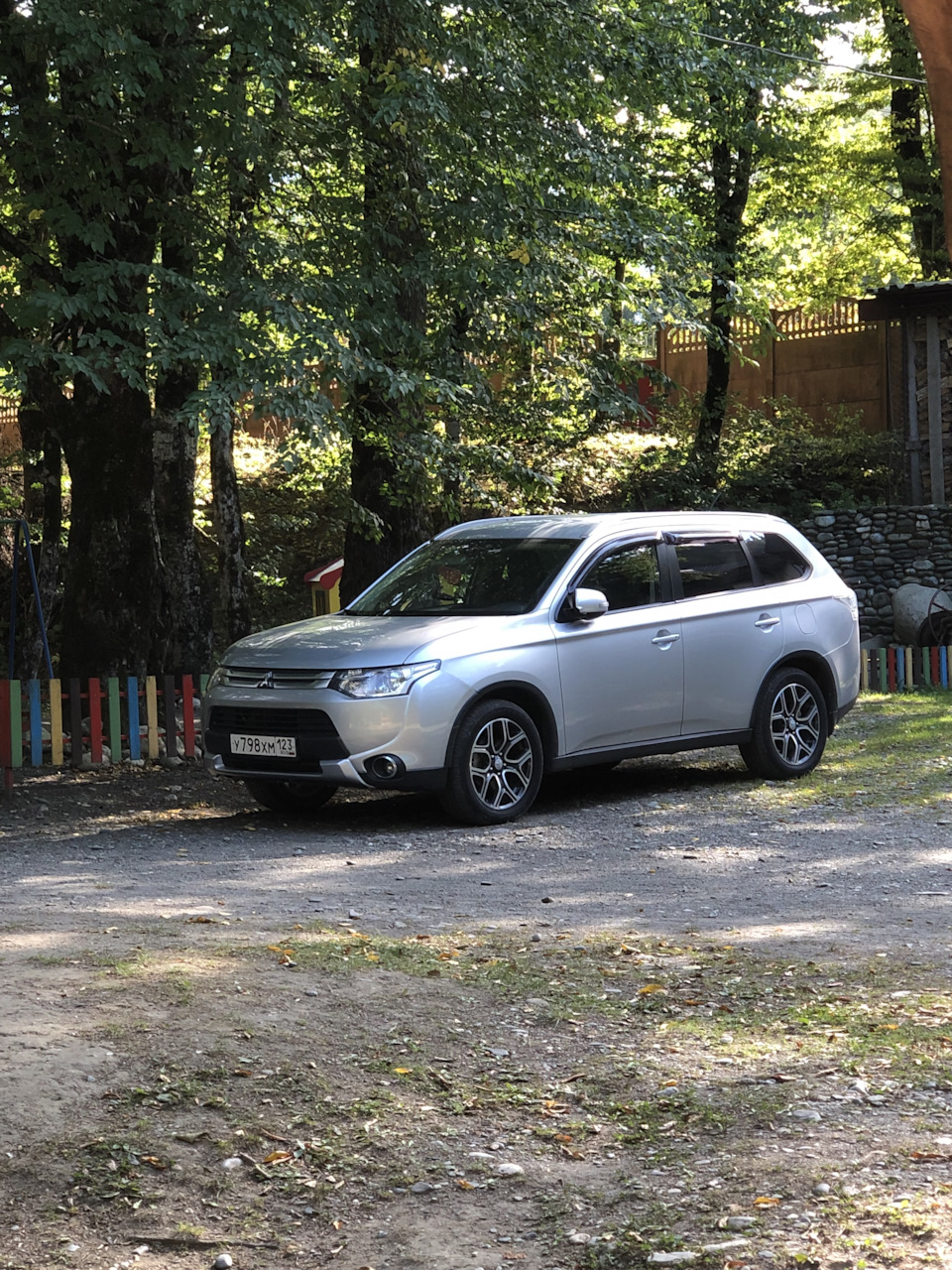 Установка акустики — Mitsubishi Outlander (3G), 2,4 л, 2014 года | автозвук  | DRIVE2