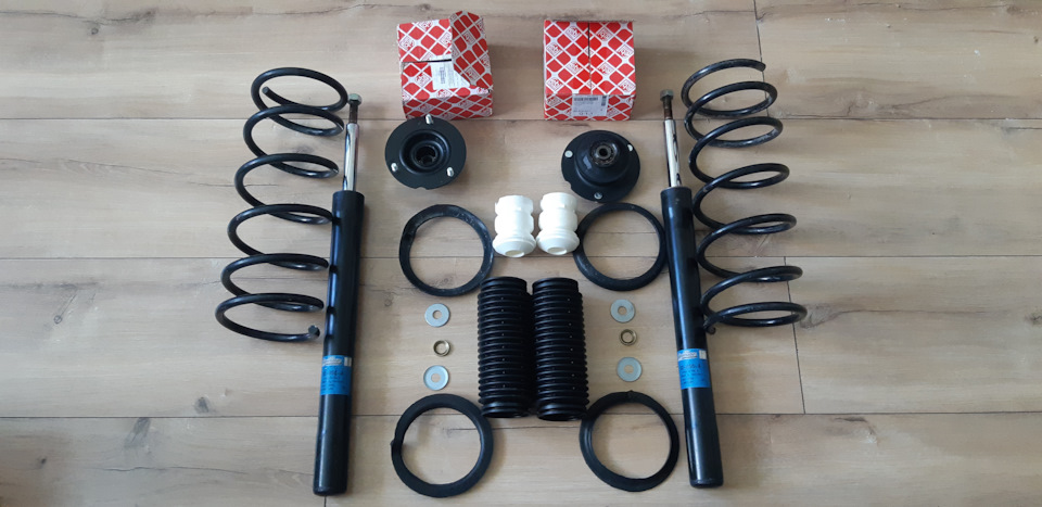 1 — BMW 5 series (E34)