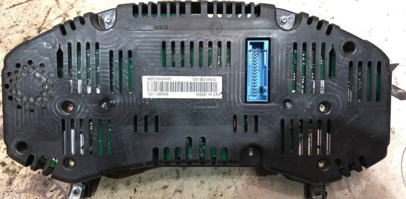 Замена приборки на maxidot — Skoda Octavia A5 Mk2, 1,6 л, 2013 года ...