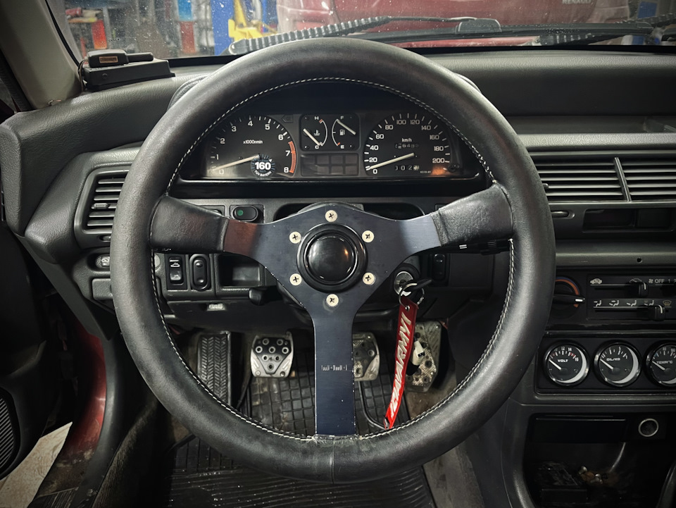 Руль + четырехточечные ремни — Honda Civic Shuttle (2G), 1,6 л, 1990 ...