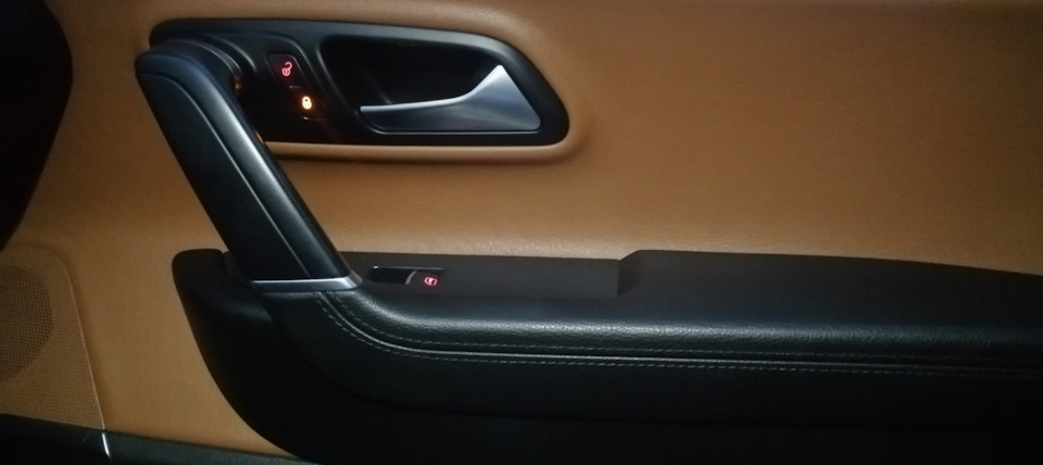 Правая задняя дверь — Volkswagen Passat CC