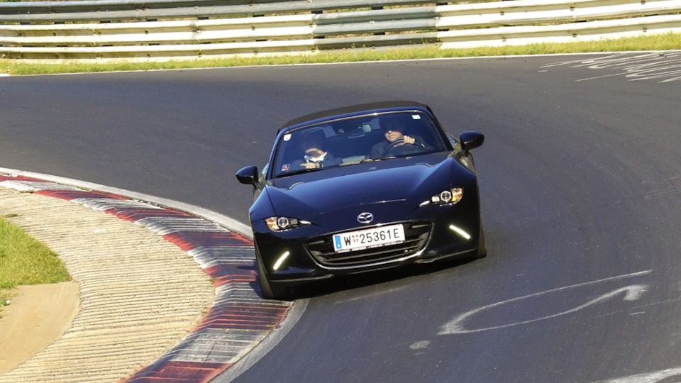 Mazda MX-5 ND Black Сelebration