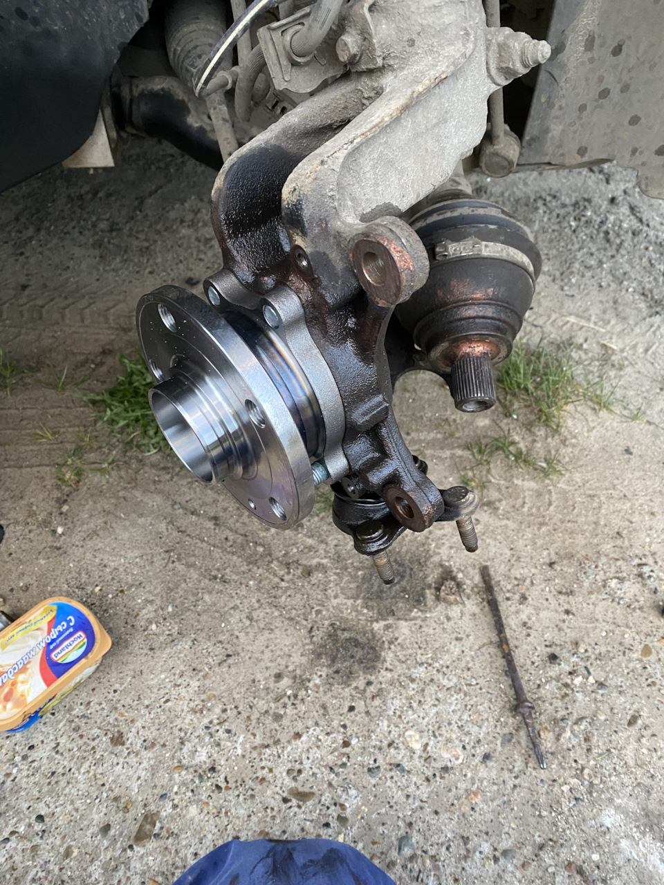 Новая ступица — Volkswagen Tiguan (1G)