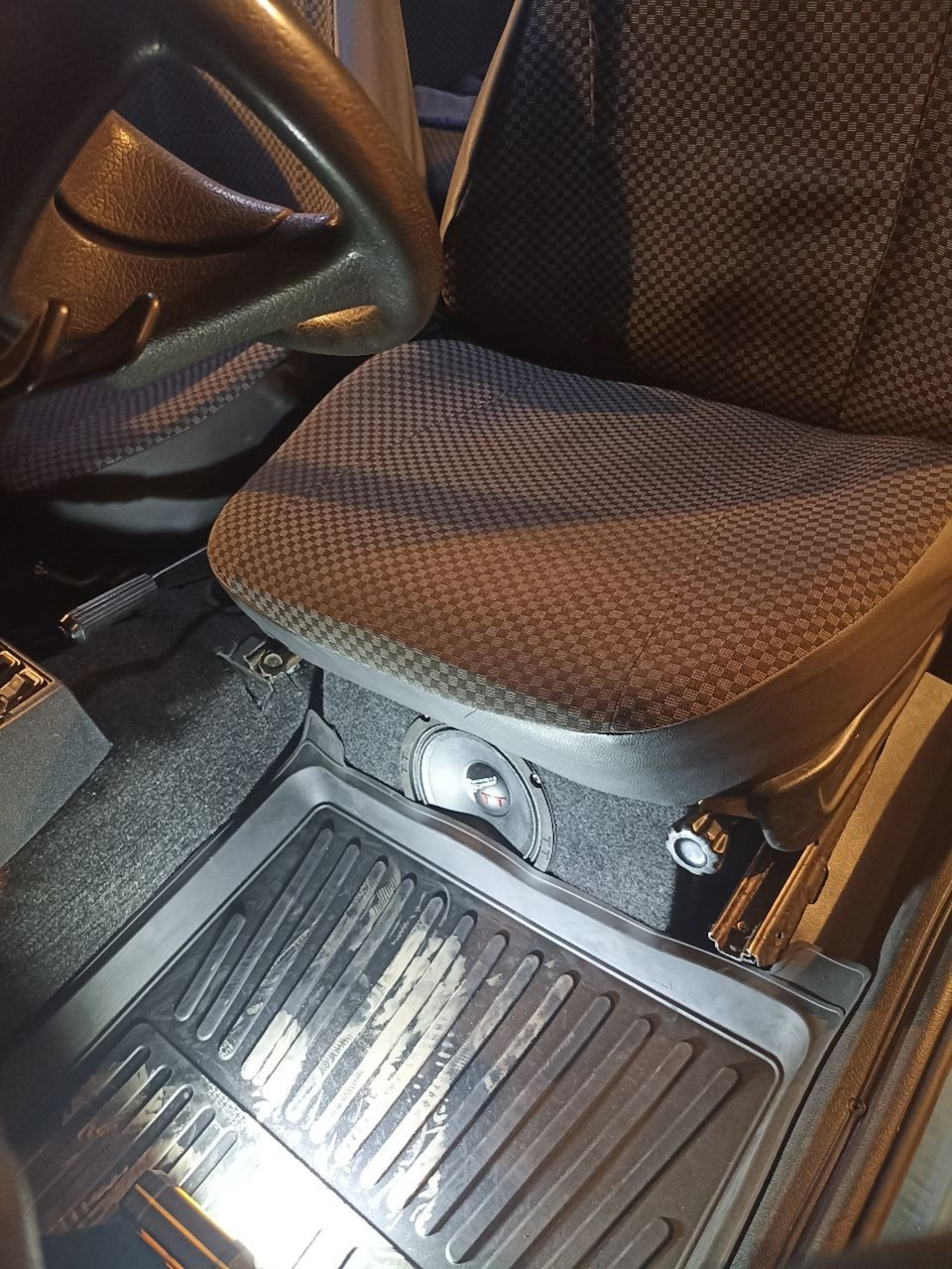 Фото в бортжурнале Lada 21011