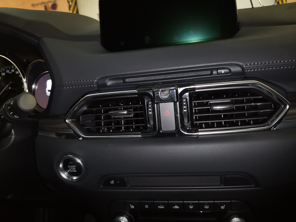 5WevwCKiijLjz295z4yfG3qpI2o 960 держатель для телефона мазда сх5