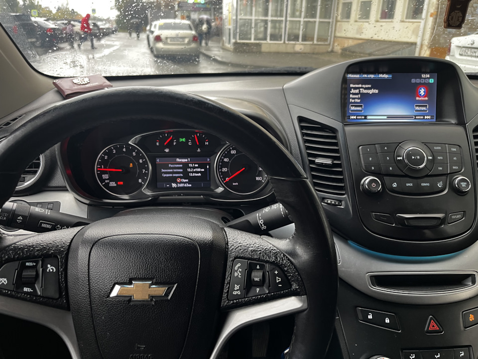 Орландо с цветной приборкой — Chevrolet Orlando (1G), 1,8 л, 2012 года ...