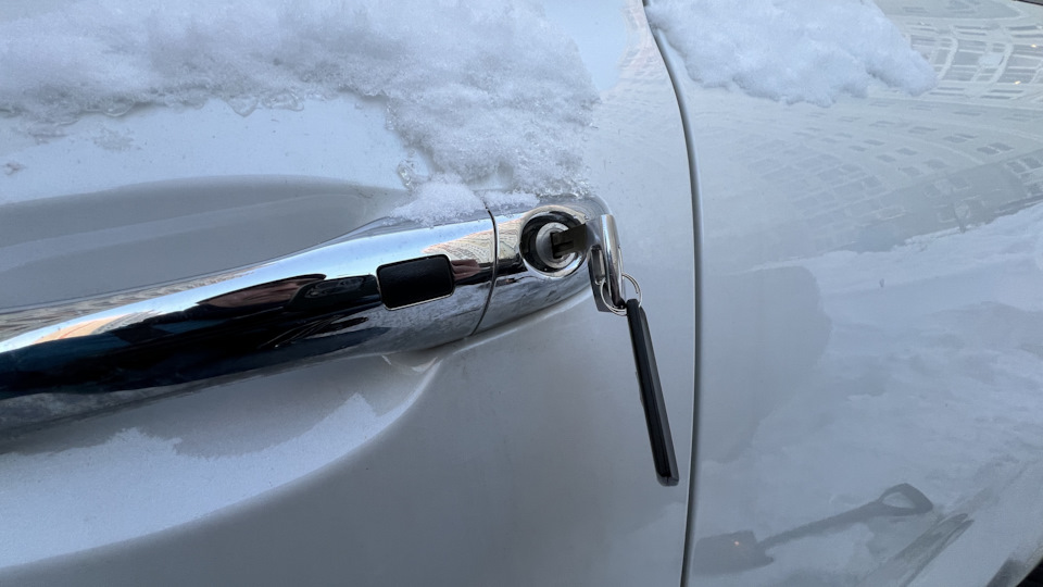 Ключ не лезет в личинку замка — KIA Sorento (3G), 2,2 л, 2019 года ...
