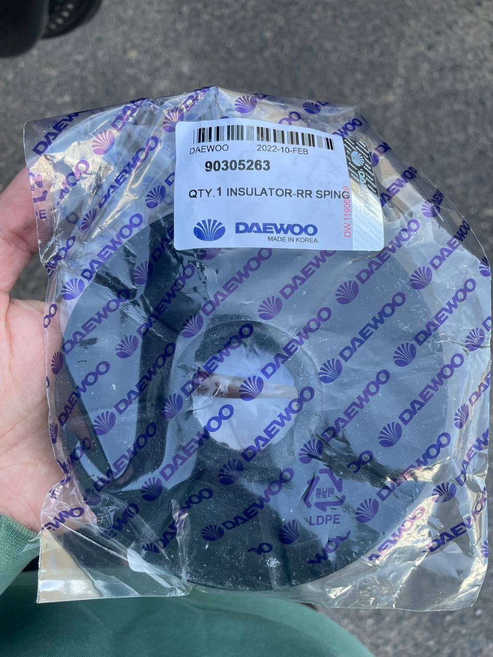 Фото в бортжурнале Opel Calibra. Запчасти на фото: 90305263