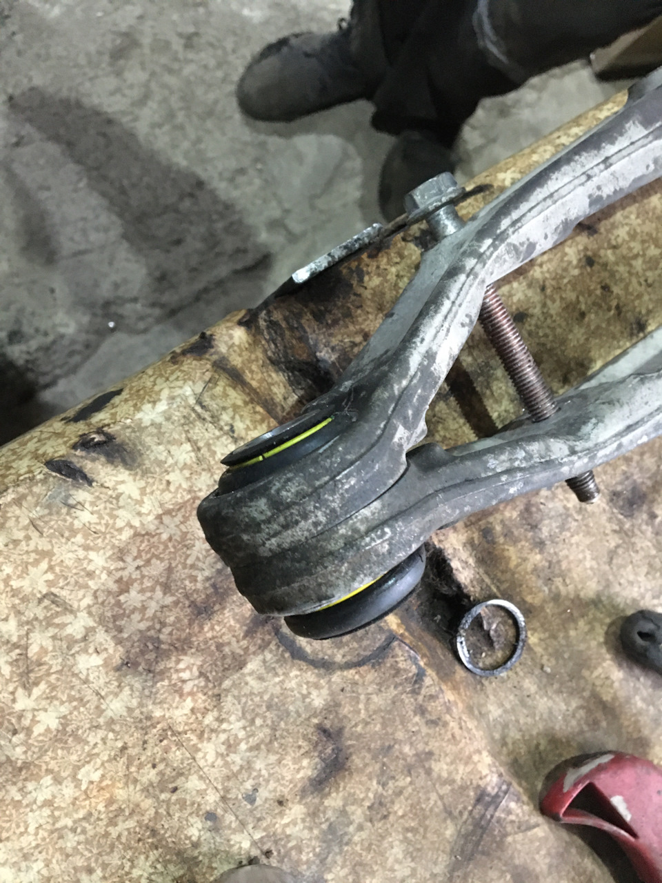 Фото в бортжурнале Mercedes-Benz E-Class (W211)