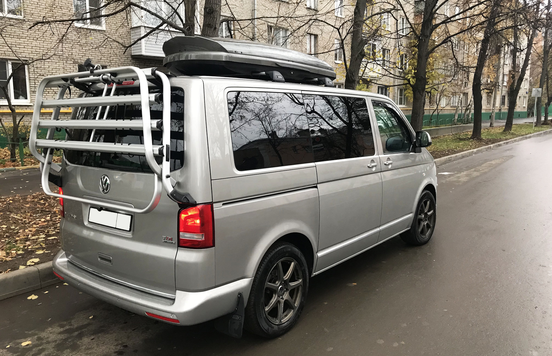 S t 5 4. VW t5 Multivan 4motion. VW t5 GP Multivan серый. Yakima VW Multivan t5. VW t5 GP дуга.