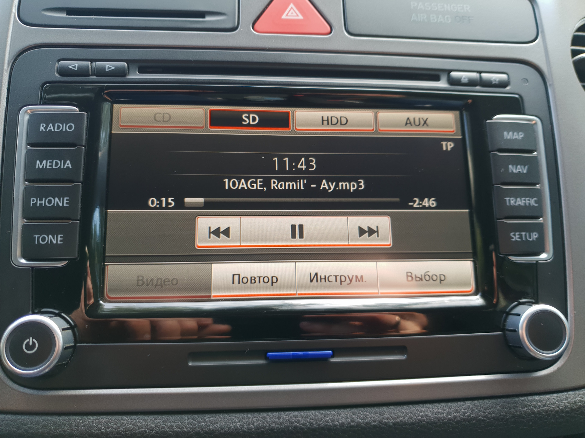 Rcd 880 pro. RNS 330 Tiguan. RCD 310 Plus. RCD 320 магнитола Volkswagen. Магнитола RNS 330.