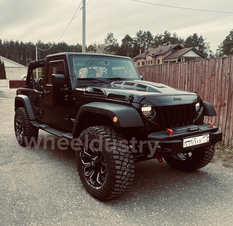 Jeep Wrangler Rubicon на ковке R20 — Wheeldustry на DRIVE2