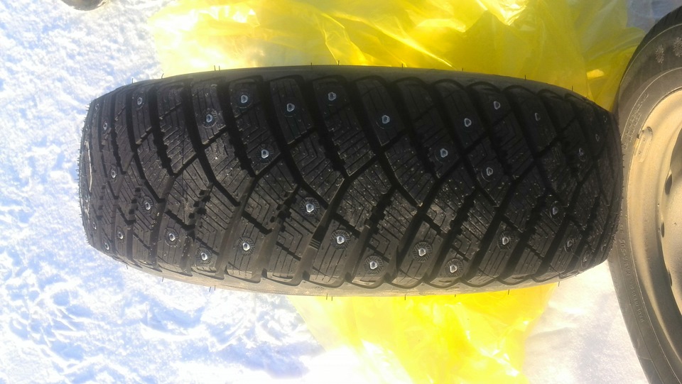 Goodyear ultragrip r14