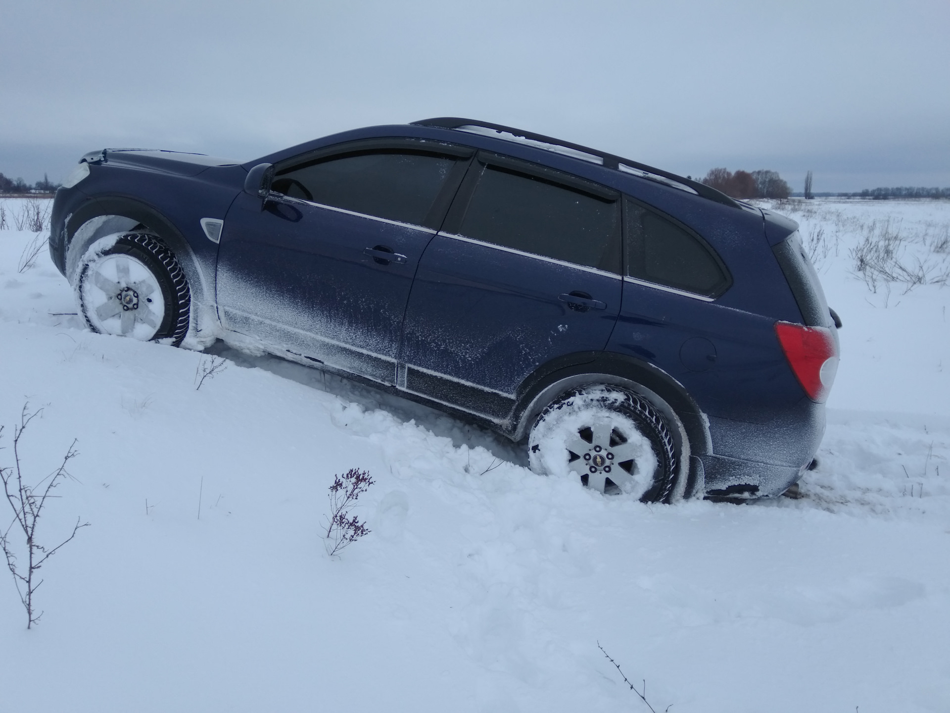 Chevrolet captiva полный привод