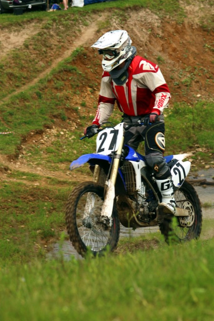 Фото в бортжурнале KIA Sportage (1G)