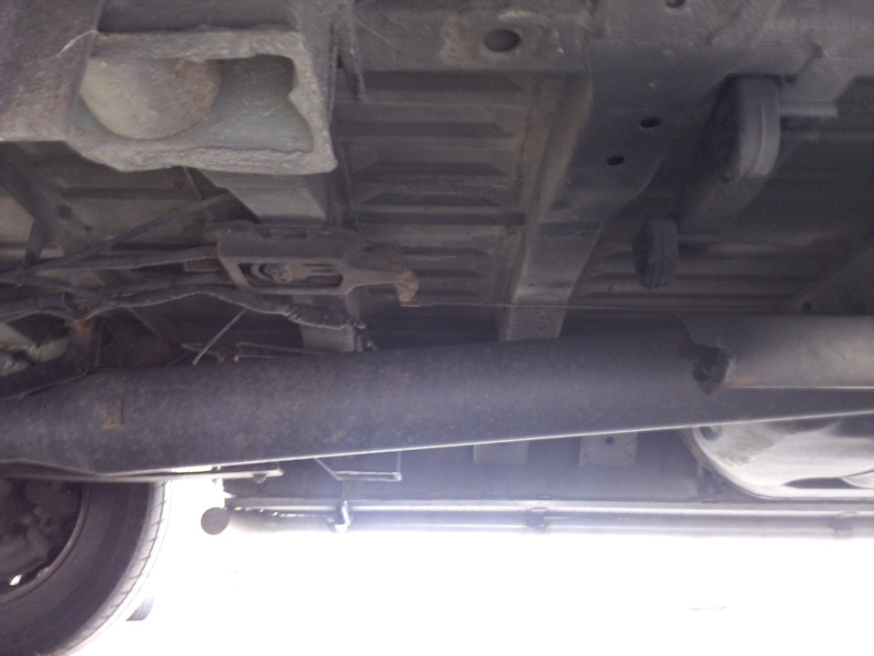 Глушитель прогнил и загудел генератор. — Volkswagen LT (2G), 2,5 л ...