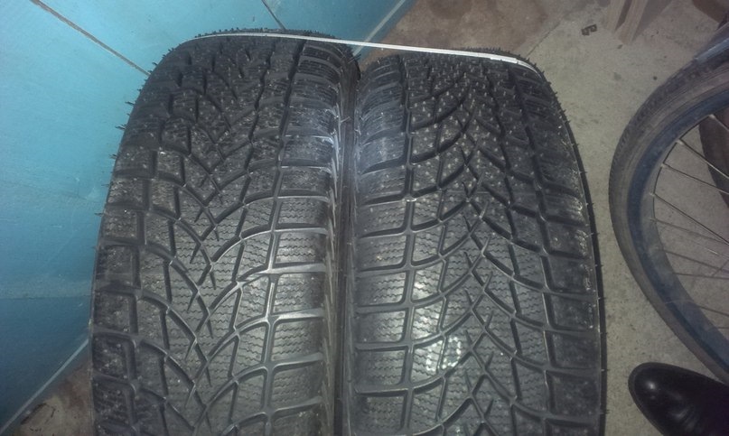 Зимние шины R14 180/60, щётки на лобовое. — Volkswagen Vento, 1,8 л ...