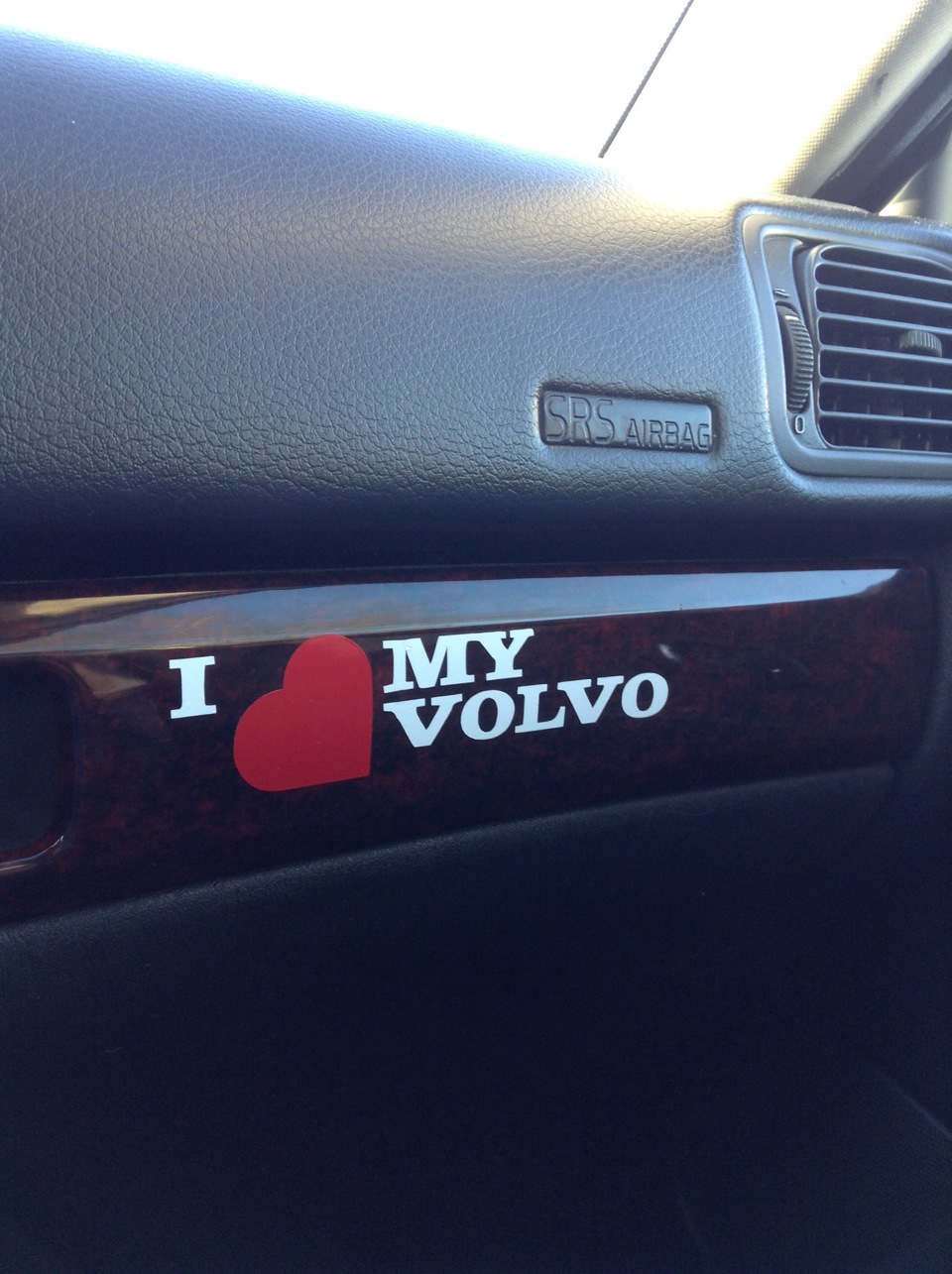 Practice safe sex . Make love in a volvo — Volvo S40 (1G), 1,6 л, 2002 года  | стайлинг | DRIVE2