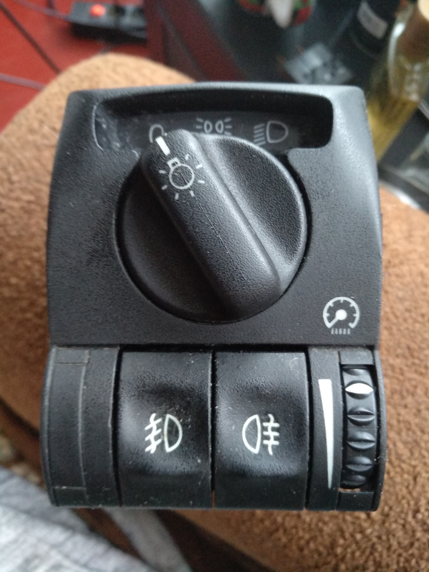 Кнопки омега б. Блок управления светом Opel Omega b. Блок упровлениясвета оплеь Амега. Кнопка ПТФ Опель Омега. Блок света Опель Вектра в 2000 год.