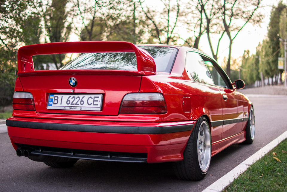 BMW e36 328i