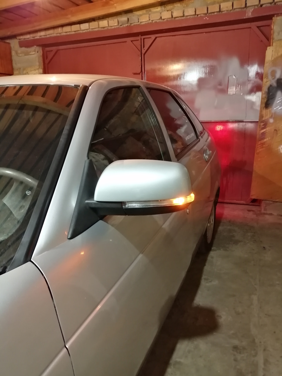 Зеркала приора se — Lada Приора хэтчбек, 1,6 л, 2008 года | просто так ...