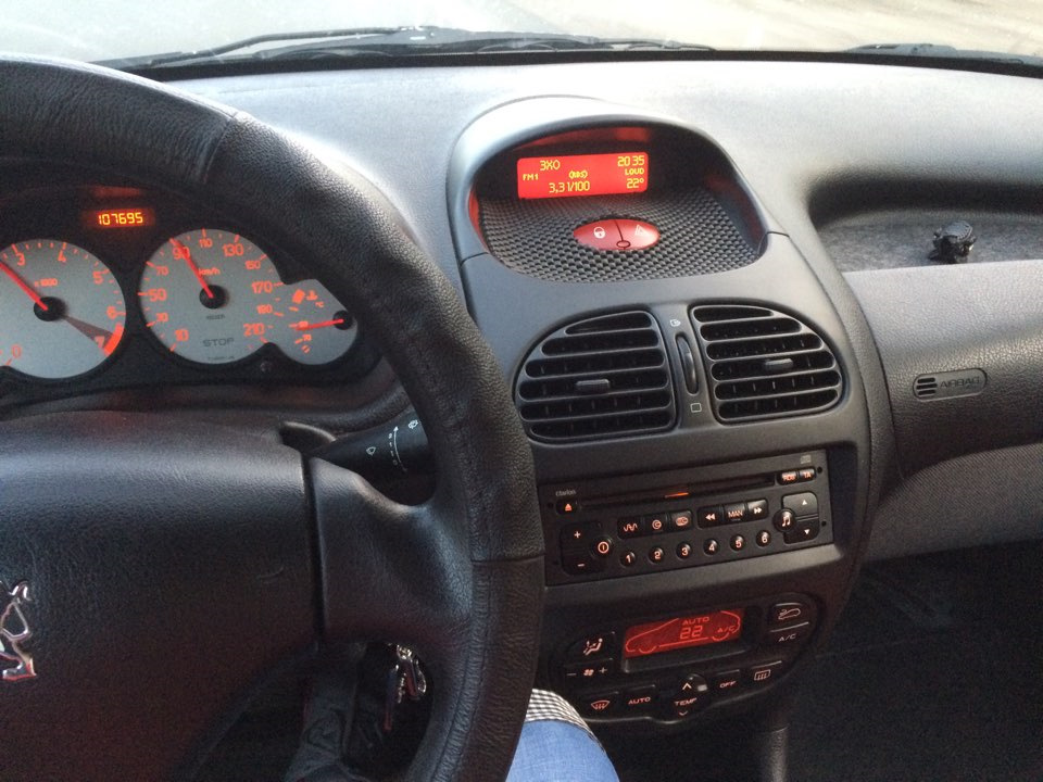 Как снять панель пежо 206 Супротек! - Peugeot 206 Sedan, 1,4 л, 2008 года наблюдение DRIVE2