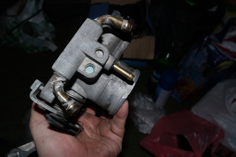 Чистка дроссельного узла — Lada 21120, 1,5 л, 2004 года | плановое ТО ...