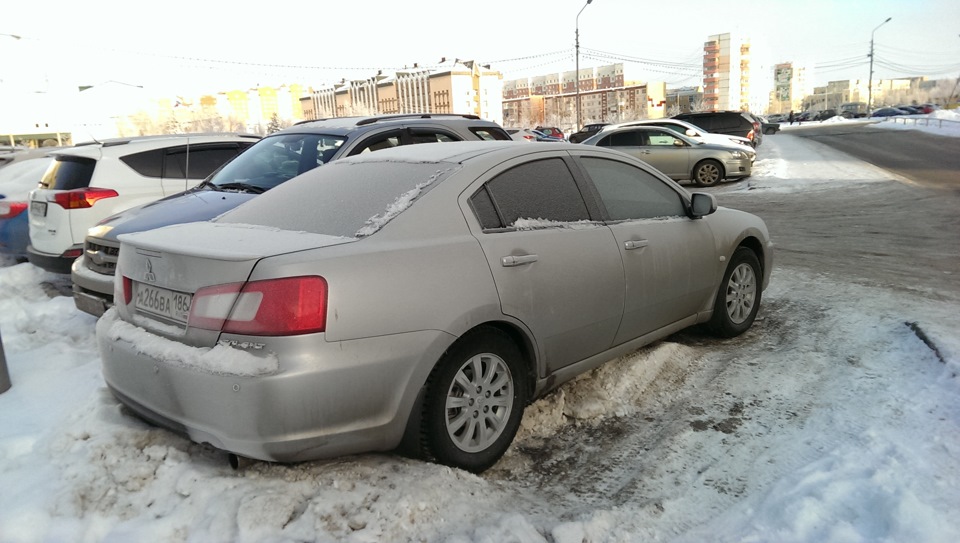 Отдыхает буцефал, покрылся инеем… — Mitsubishi Galant (9G), 2,4 л, 2008 ...