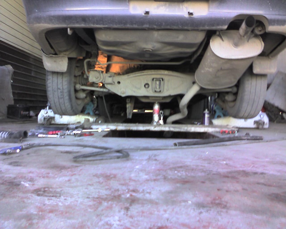 Устранение инородного тела с горловины бензобака — Toyota Camry (V30 ...