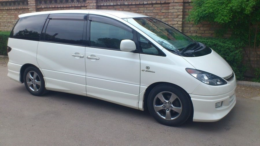 Taxi Toyota Estima