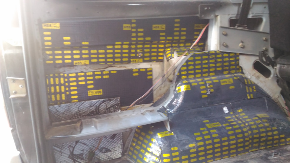 Шумоизоляция Патриота ч.1, Багажник и 5 дверь — УАЗ Patriot, 2,7 л ...