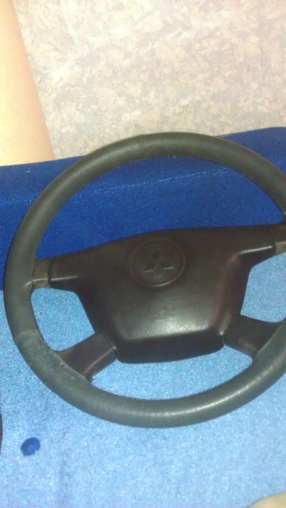 обтяжка руля кожей — Mitsubishi Lancer IX, 1,6 л, 2004 года | своими ...
