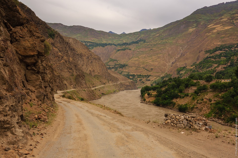 Кишлак кизил фото