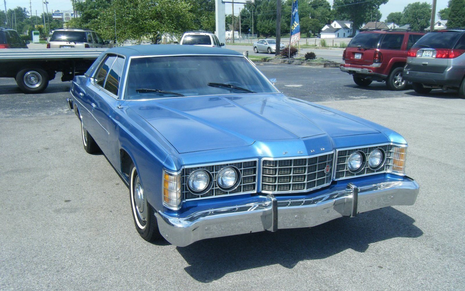 Гаражные находки: 1973 Ford LTD - выживший седан.