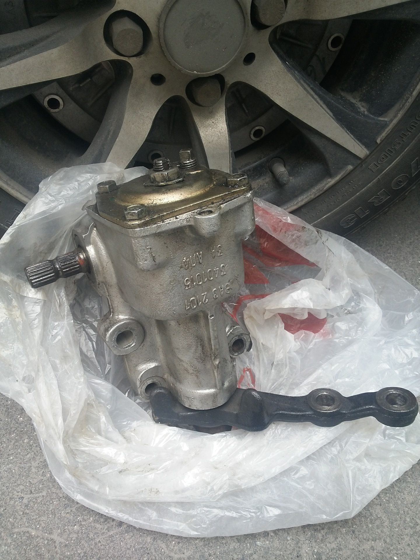 кардан ЭУР 2101 и рулевой редуктор — Lada 21074, 1,6 л, 2005 года ...