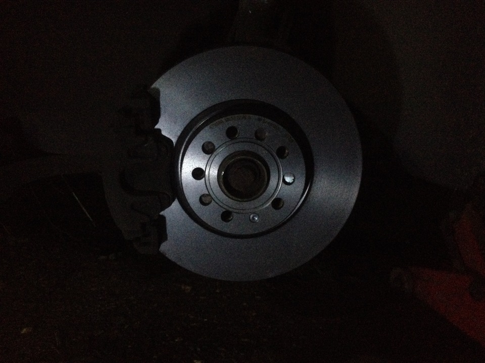 Передние тормозные диски шкода суперб 2. Тормозные диски суперб 2. Тормозные диски шкода йети 1. Суперб 2 размер торм диска. Передние тормозные диски шкода суперб 2.