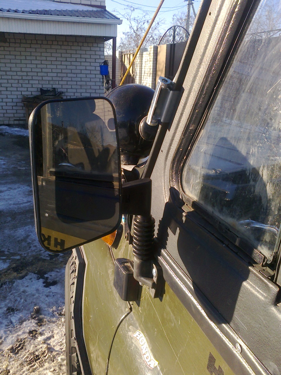 зеркала от хантера и молдинги двери — УАЗ 469, 2,4 л, 1975 года ...