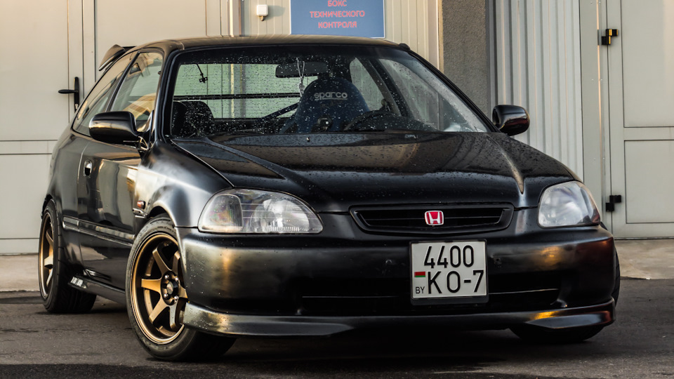 Honda Civic Hatchback EK3 B20/B18  Изюминка