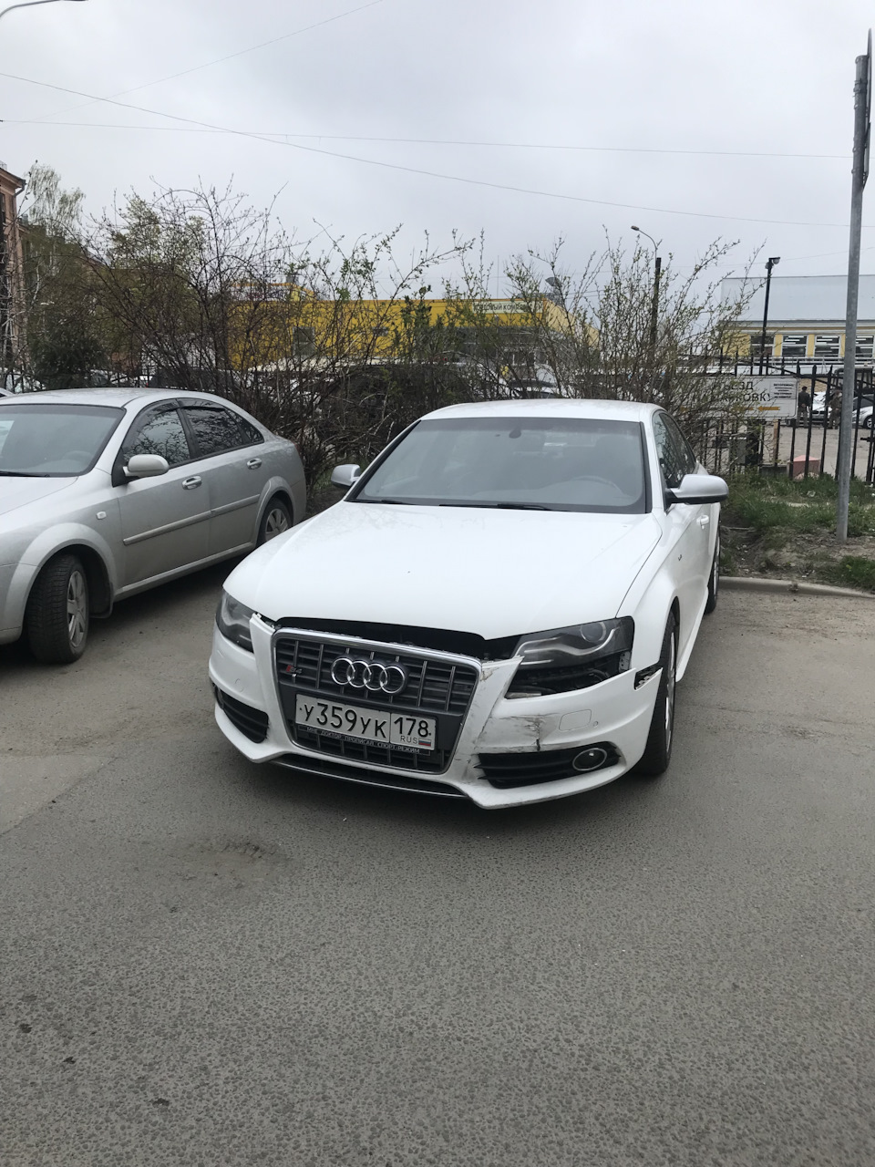 Ситуация на парковке :( — Audi S4 (B8), 3 л, 2011 года | ДТП | DRIVE2