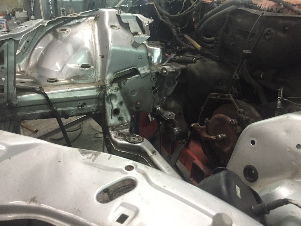 Установка морды — Mercedes-Benz SLK (R170), 2,3 л, 2000 года | кузовной ...