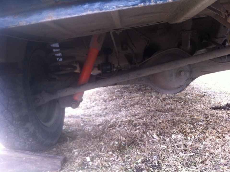 Замена реактивных тяг или хватит уже брякать — Lada 2106, 1,6 л, 2003 ...