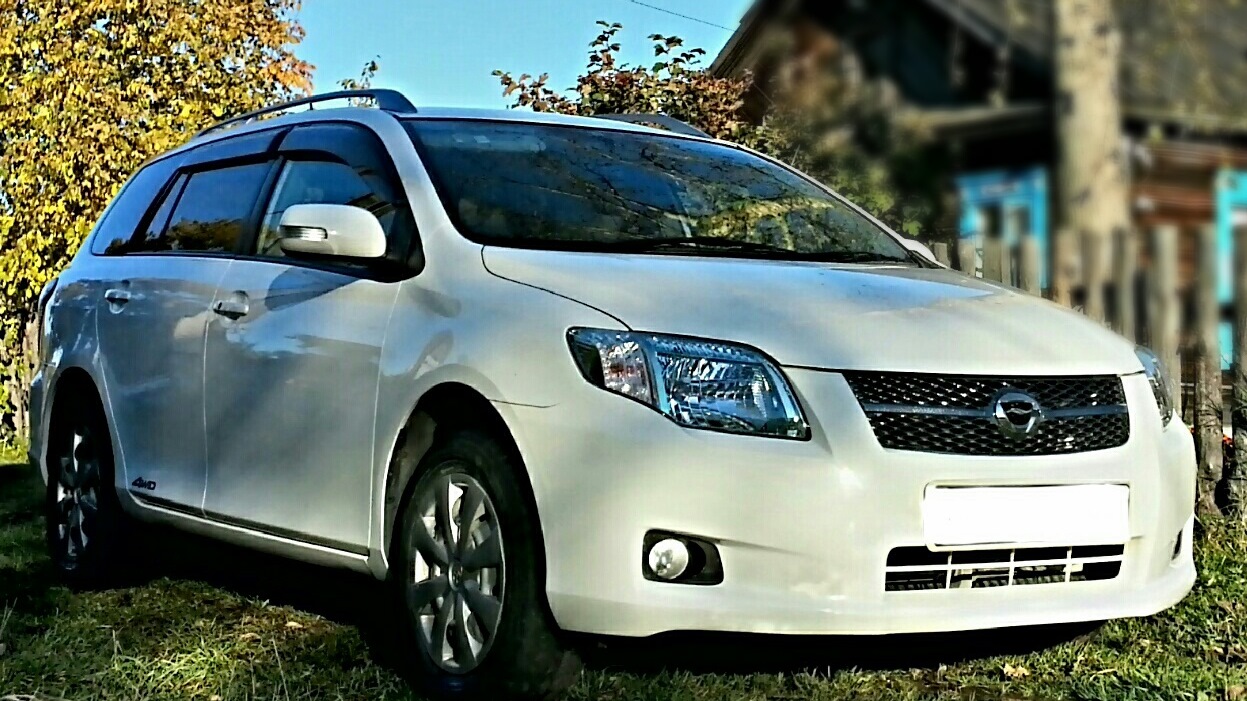 Королла филдер. Toyota Corolla Fielder. Тойота Корола Фиелд е 160.