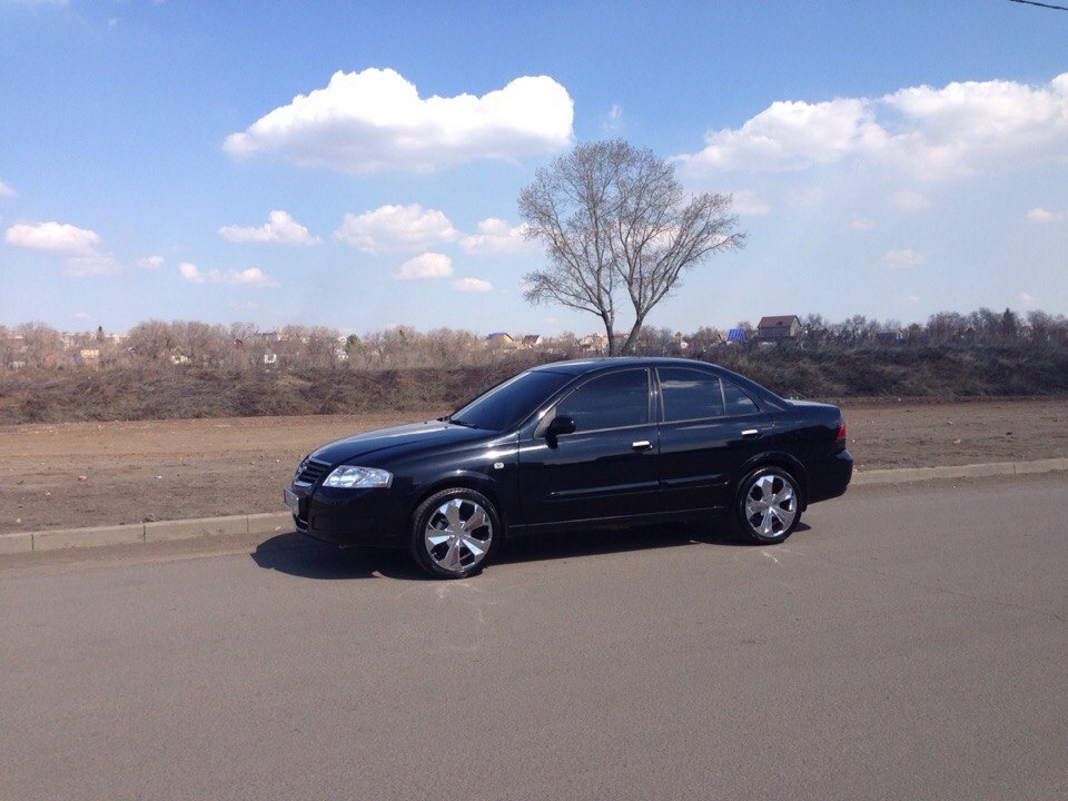 Nissan Almera Classic Black r17