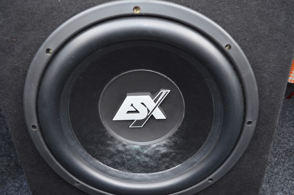 Esx. Сабвуферный динамик esx qe822. Сабвуфер esx. Сабвуфер мт. Сабвуфер esx.